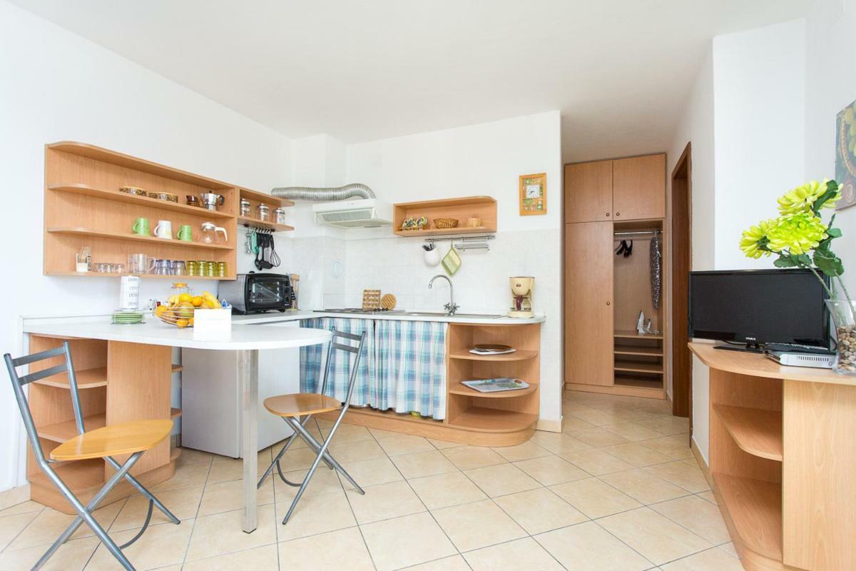 1-Bedroom Apartment With Loggia In Punat Island Krk Екстериор снимка